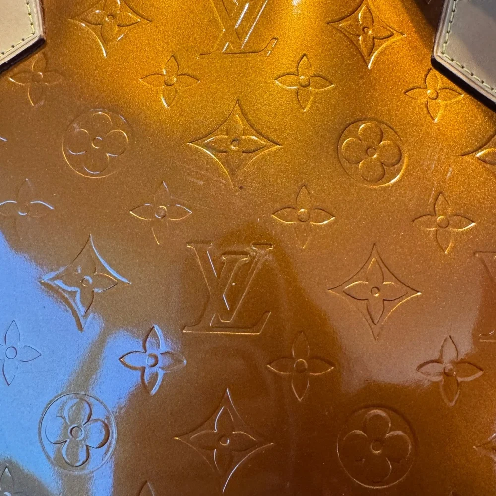 Louis Vuitton Vernis Caramel Brown Monogram Tote - Picture 9 of 12